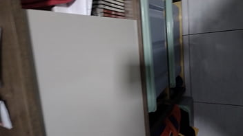 De quatro pra o amigo ativo