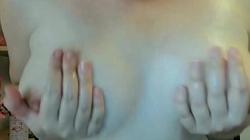 Fat body totally covered in oil 4k