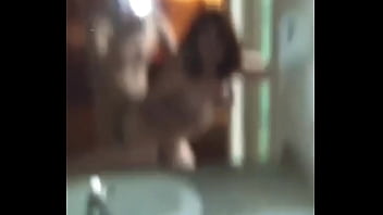 Te gusta que me mueva asi