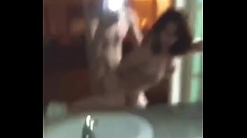 Te gusta que me mueva asi