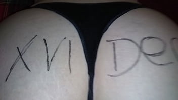 Colita blanca y redonda