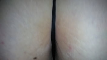 Colita blanca y redonda