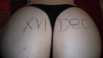 Colita blanca y redonda