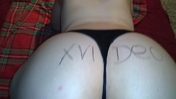 Colita blanca y redonda