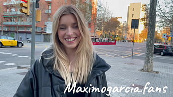 Big dick on ucranian pussy Big dick on ucranian pussy