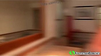 Submissive guy licks cunt and feet