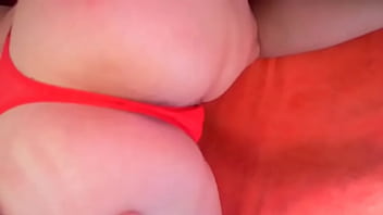 Gostosa bem a vontade