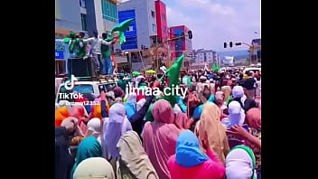 Xxxx video from muslim and mawlid