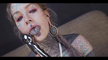 Anuskatzz gets a stainless steel dildo to shove up her ass