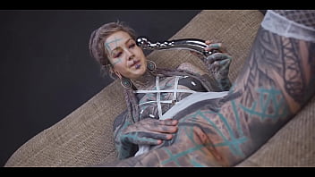 Anuskatzz gets a stainless steel dildo to shove up her ass