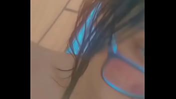 Novinha danadinha dançando