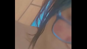 Novinha danadinha dançando