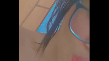 Novinha danadinha dançando