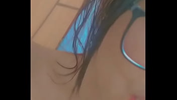 Novinha danadinha dançando