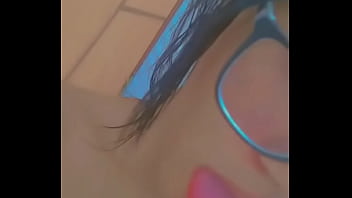 Novinha Danadinha Dançando thumbnail