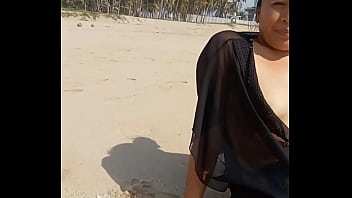 Chaparrita mostrando sus tetitas