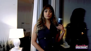 Petite busty hottie pamela morrison gypsy pokes her twat and sucks a dick