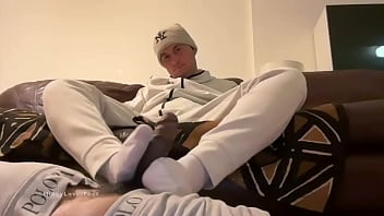 For the sockjob fans the new video with mustafaefeunsal includes some special content for you did you get it yet