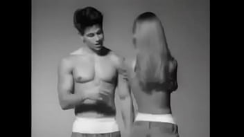 Famous Super Hot Hot thumbnail