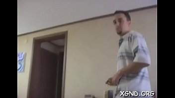 Hawt doxy takes it from behind