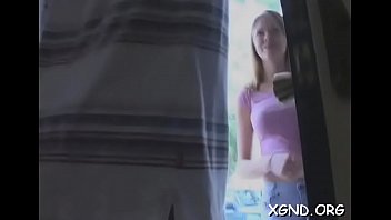 Hawt doxy takes it from behind