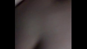 Hermanastra caliente quiere que la folle