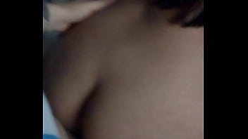 Hermanastra caliente quiere que la folle