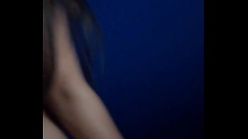 Hermanastra caliente quiere que la folle