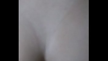 Socando o pau até o talo