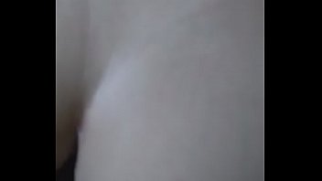 Socando o pau até o talo