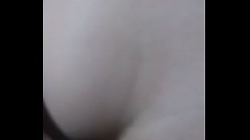 Socando o pau até o talo