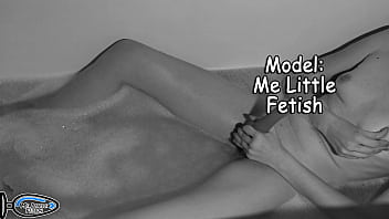 Slender girl takes an evening bath masturbates her pussy with a vibrator and gets an orgasm