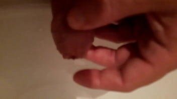 Массаж уретры глубоко