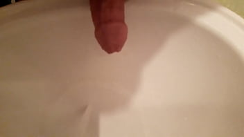 Массаж уретры глубоко