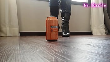 Tin crush in leather boots