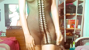 Ariel ortiz goes on a date with her lover so she puts on her favorite blue wig and sexy dress