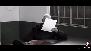 História de um soldado ateu que acreditou em deus na segunda guerra mundial olhando pra estrelas