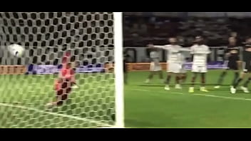 Bragantino fudendo o flamengo de quatro muito gostoso Bragantino fudendo o flamengo de quatro muito gostoso