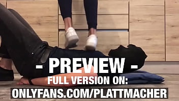 Running And Jumping With 86kg On The Human Doormat thumbnail