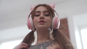 Triple penetration destruction of a 19yo teenager