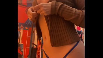 Vidéo complète dans la cabine d’essayage disponible en privé pour tout