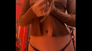 Vidéo complète dans la cabine d’essayage disponible en privé pour tout