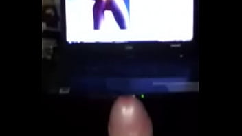 Elisa bellamio handjob while watching her awesome ass