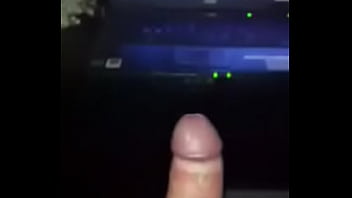 Elisa bellamio handjob while watching her awesome ass