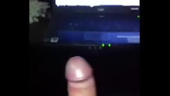 Elisa bellamio handjob while watching her awesome ass