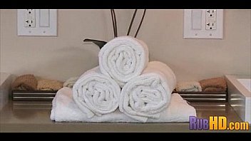 Sensual massage 2880