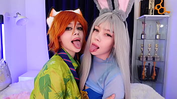 Cosplay girls try dp