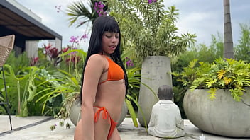 A day at the pool ends up in a great fuck with my neighbor