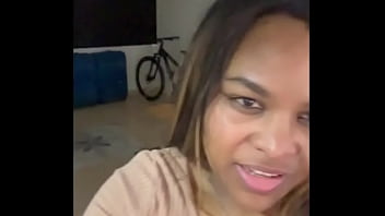 She sucks my cock while i create her accounts