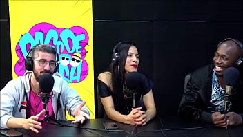 Assumindo que é safada